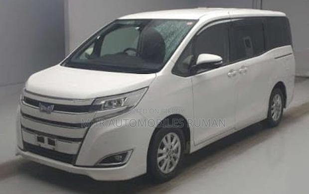 Toyota Noah 2021 Pearl