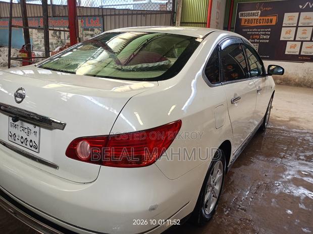 Nissan Bluebird 2008 Pearl