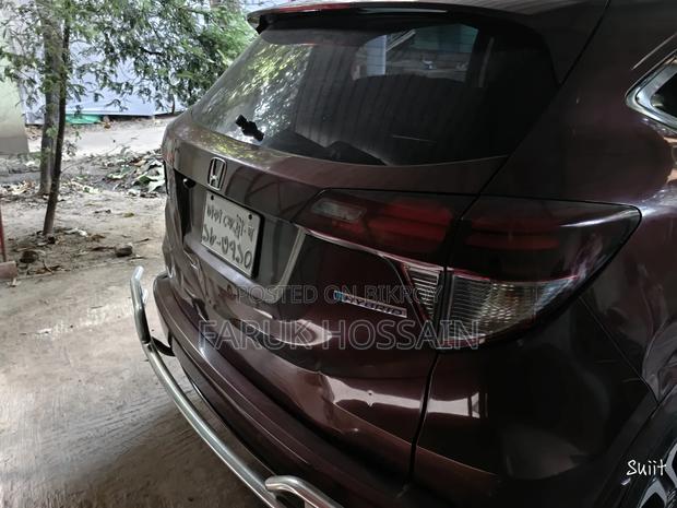 Honda Vezel 1.5 Hybrid 2WD 2014 Red