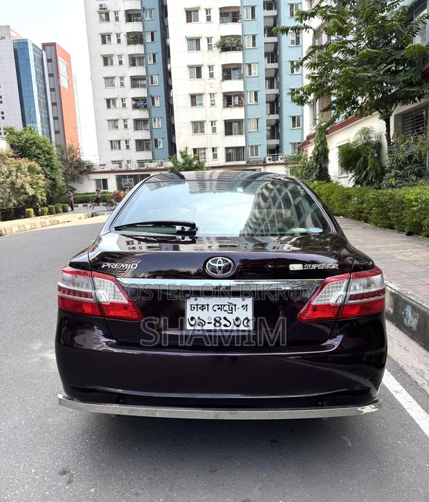 Toyota Premio 2015 Maroon