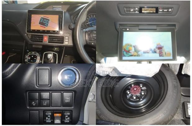Toyota Noah 1.8 FWD Hybrid (7 seater) 2021 Pearl