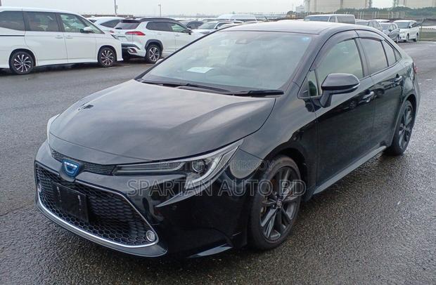 Toyota Corolla SE 2021 Pearl