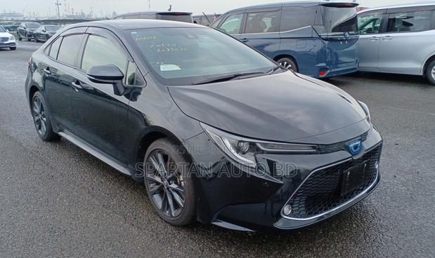 Toyota Corolla SE 2021 Pearl