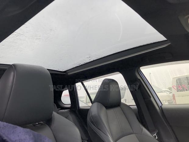 Toyota Corolla Cross 1.8 Hybrid FWD 2022 Blue