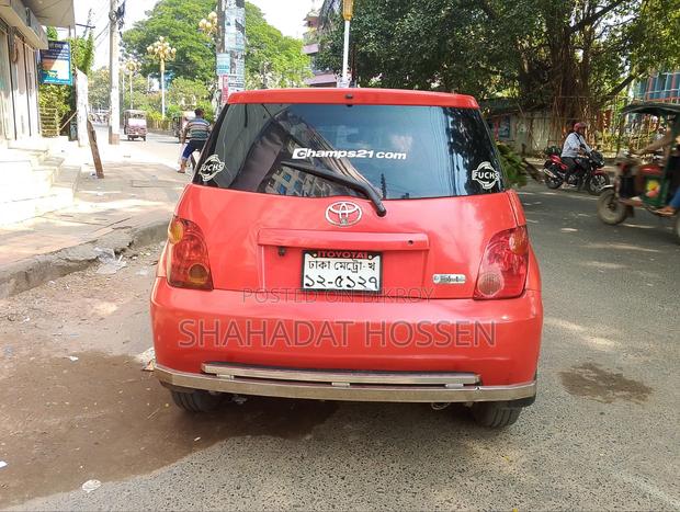 Toyota IST 2004 Red