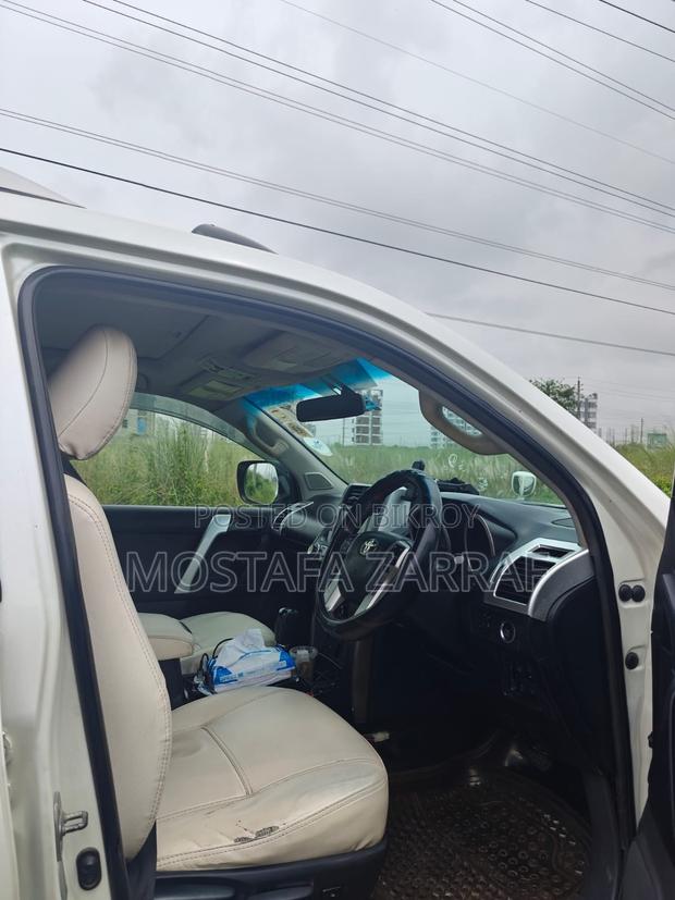 Toyota Land Cruiser Prado 2010 Pearl