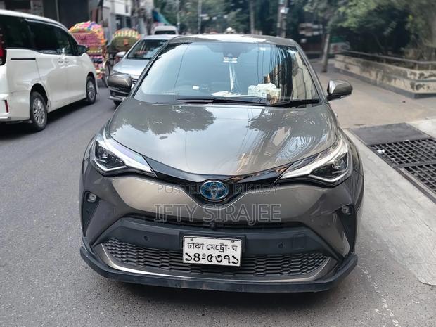 Toyota C-HR LE FWD 2019