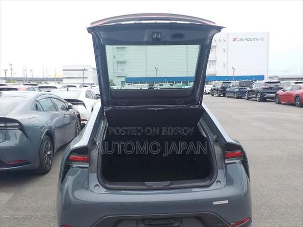 Toyota Prius 2023 Gray