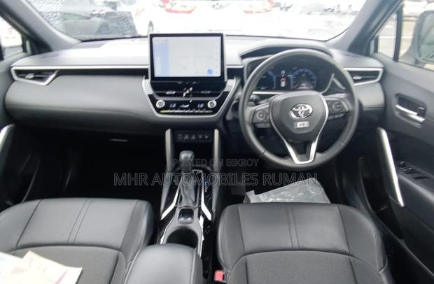 Toyota Corolla Cross 2024 Gray