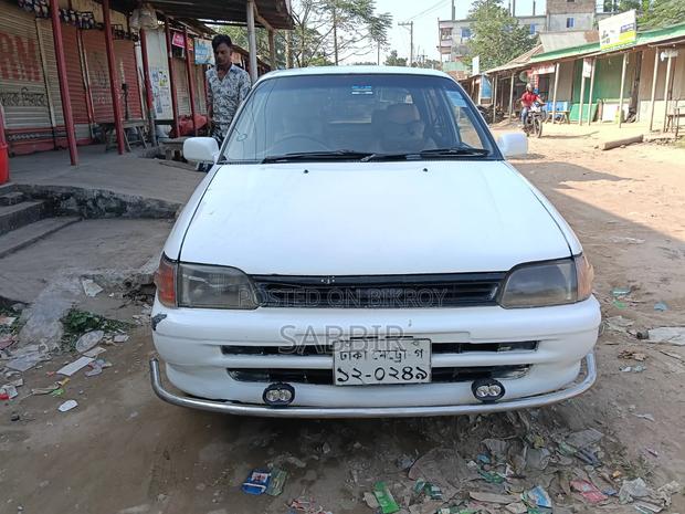 Toyota Starlet 1.3 1990 White