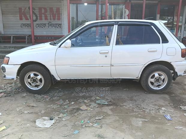 Toyota Starlet 1.3 1990 White
