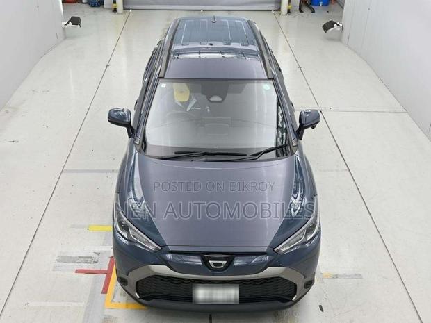 Toyota Corolla Cross 2024 Gray