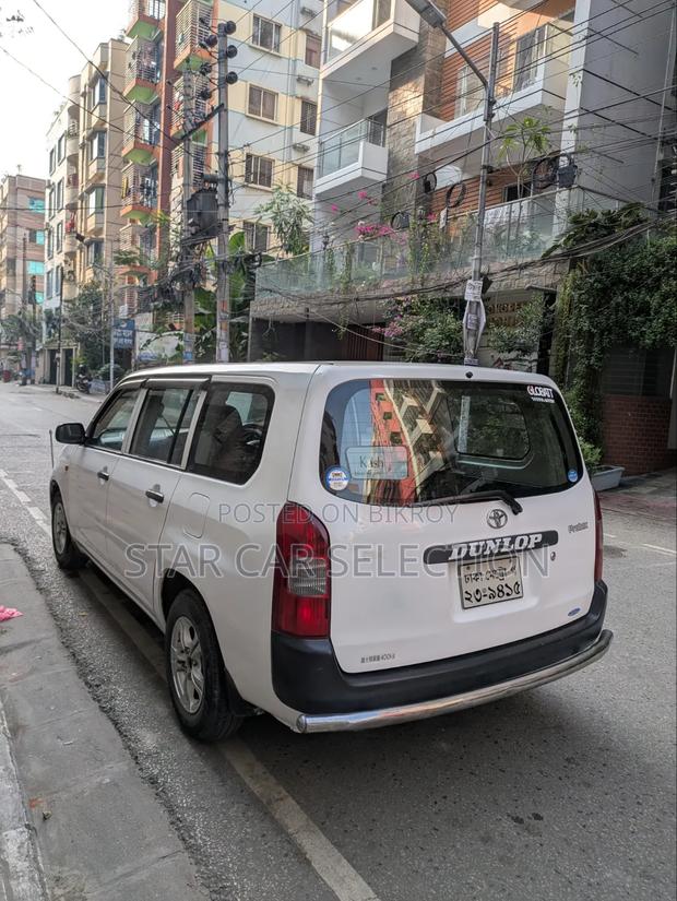 Toyota Probox 2004 White