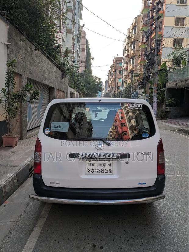Toyota Probox 2004 White