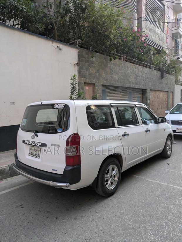 Toyota Probox 2004 White