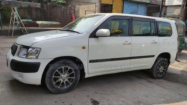 Toyota Probox 2011 White