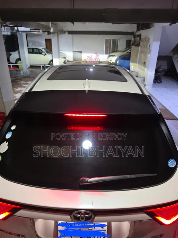 Toyota Harrier 2.5 Hybrid 4WD 2018 Pearl