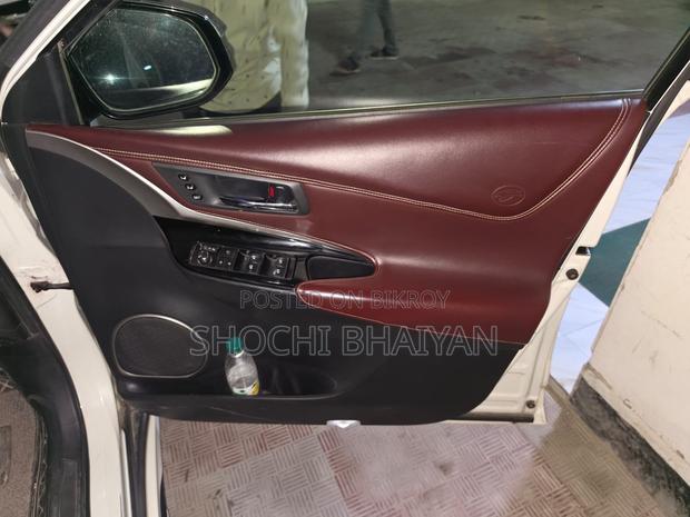 Toyota Harrier 2.5 Hybrid 4WD 2018 Pearl