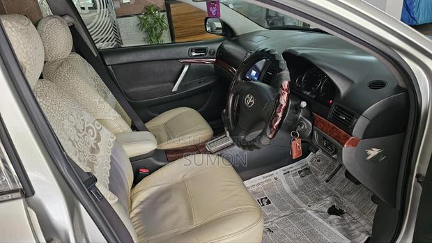 Toyota Premio 2003 Silver