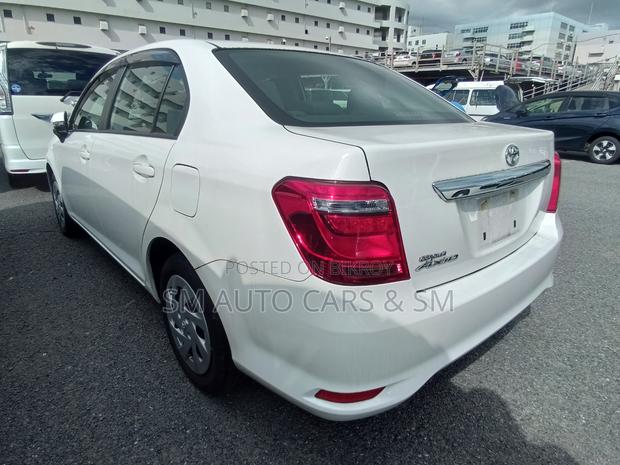 Toyota Axio 2021 White