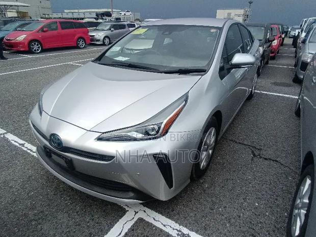 Toyota Prius 2021 Silver