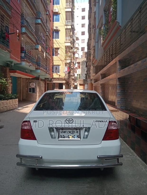 Toyota Corolla 2005 White