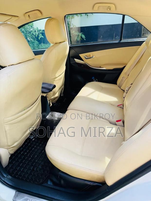 Toyota Premio 2.0 FWD 2018 Pearl