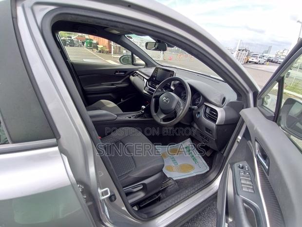 Toyota C-HR 2021 Gray