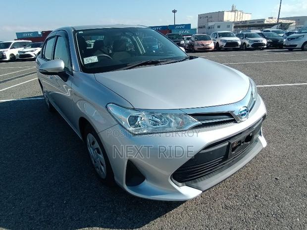 Toyota Axio 2021 Silver
