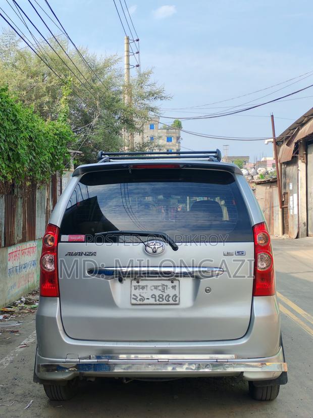 Toyota Avanza 2010 Silver