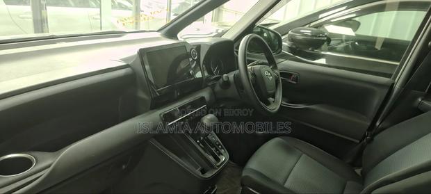 Toyota Noah 2023 Brown