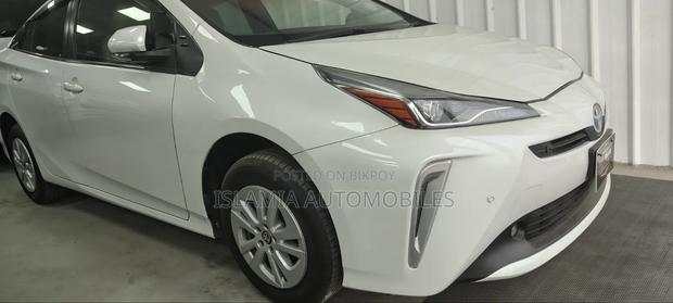 Toyota Prius 2020 Pearl