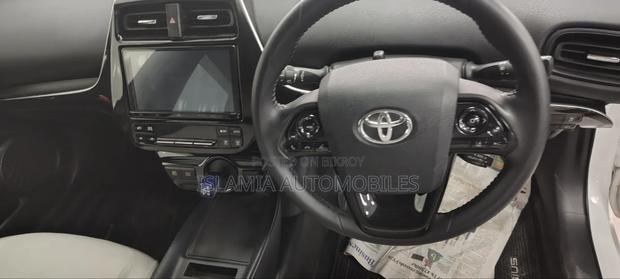 Toyota Prius 2020 Pearl