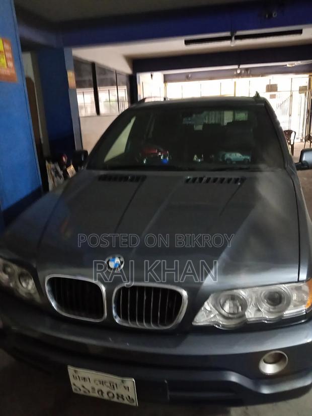 BMW XM Base AWD 2023 Gray