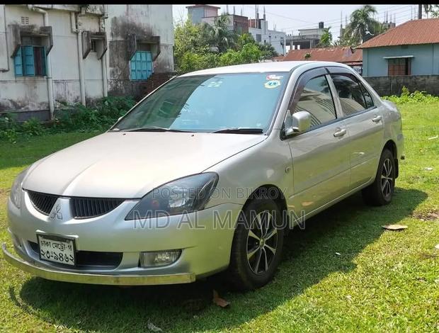 Mitsubishi Lancer 2003 Silver