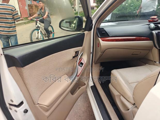 Toyota Premio 2016 Pearl