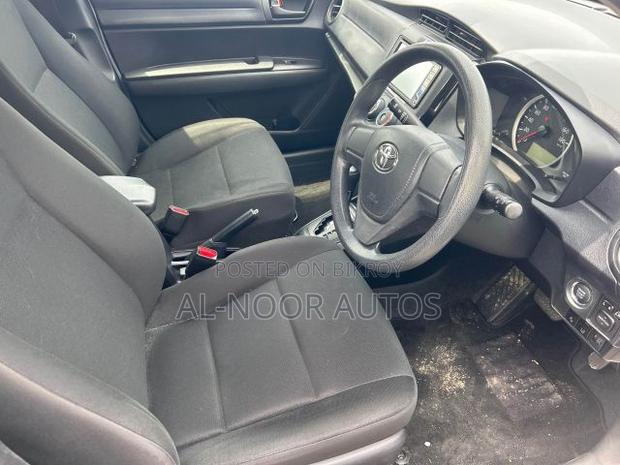 Toyota Axio 2021 White