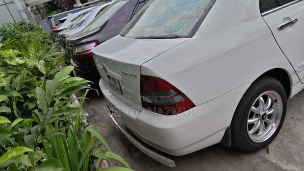 New Toyota Corolla 2004 White