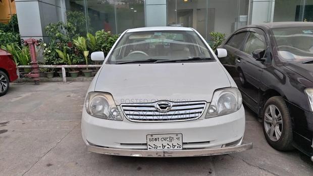 New Toyota Corolla 2004 White