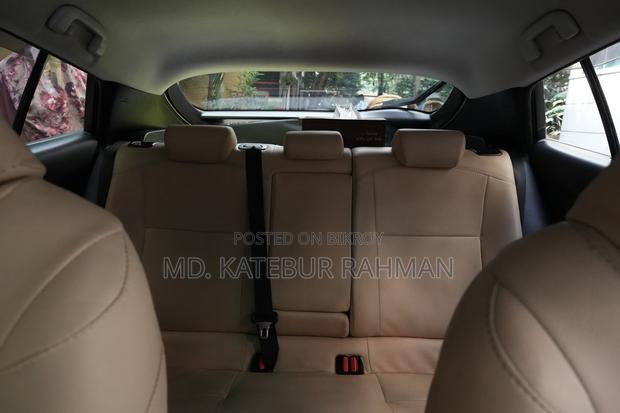 Toyota Prius One 2017 Pearl