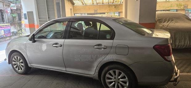 Toyota Axio 2015 Silver