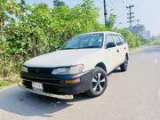 Toyota Corolla Sedan 2001 White for sale