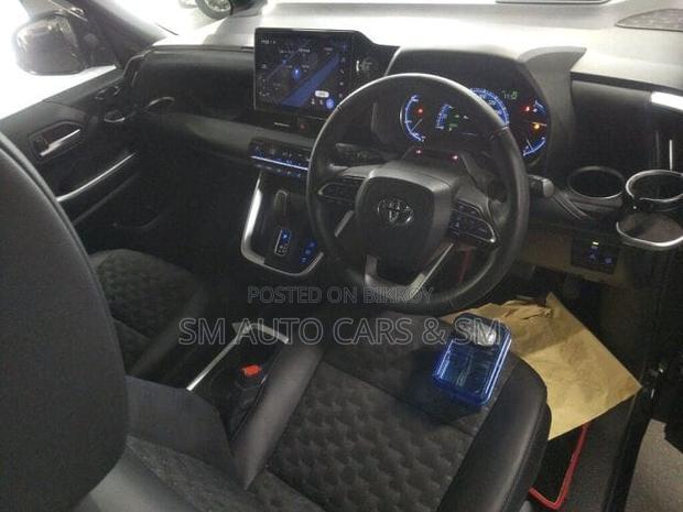 Toyota Voxy Hybrid S-Z 2WD 7-Seater 2024 Black