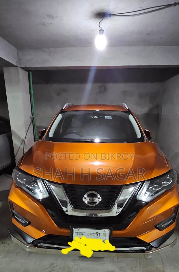 Nissan X-Trail 2.0 Hybrid AWD 2017 Orange