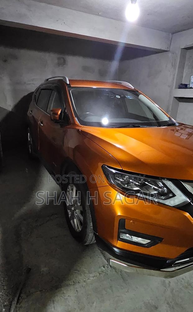 Nissan X-Trail 2.0 Hybrid AWD 2017 Orange