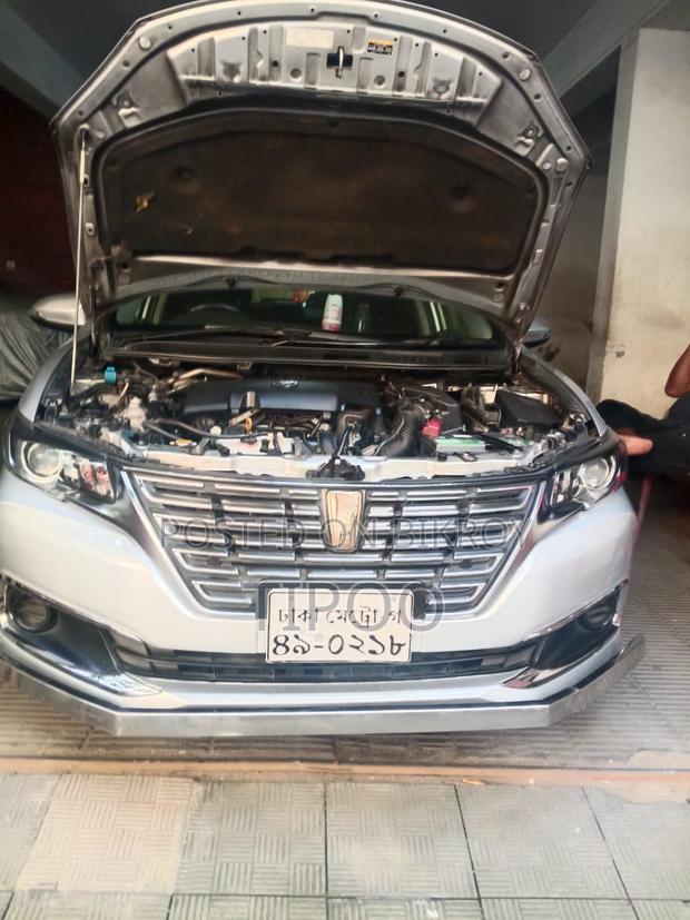 Toyota Premio 1.5 FWD 2017 Silver