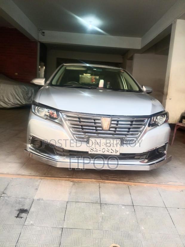 Toyota Premio 1.5 FWD 2017 Silver