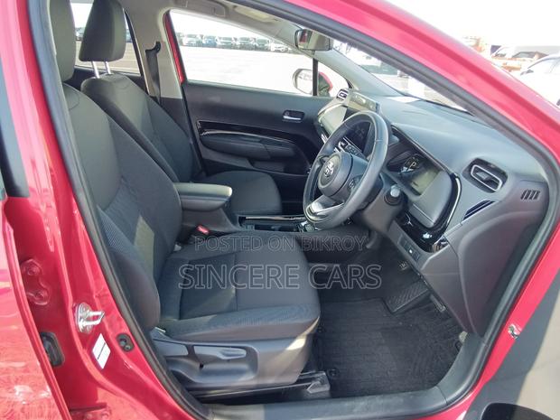Toyota Aqua 2021 Red