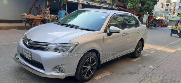 Toyota Axio 1.5 X 2WD 2012 Silver