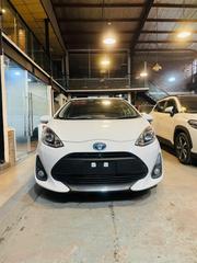 Toyota Aqua 2021 Pearl for sale